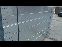 Thang cáp kẽm nóng trong nhà ngoài trời với đường thông gió hoặc rãnh lỗ