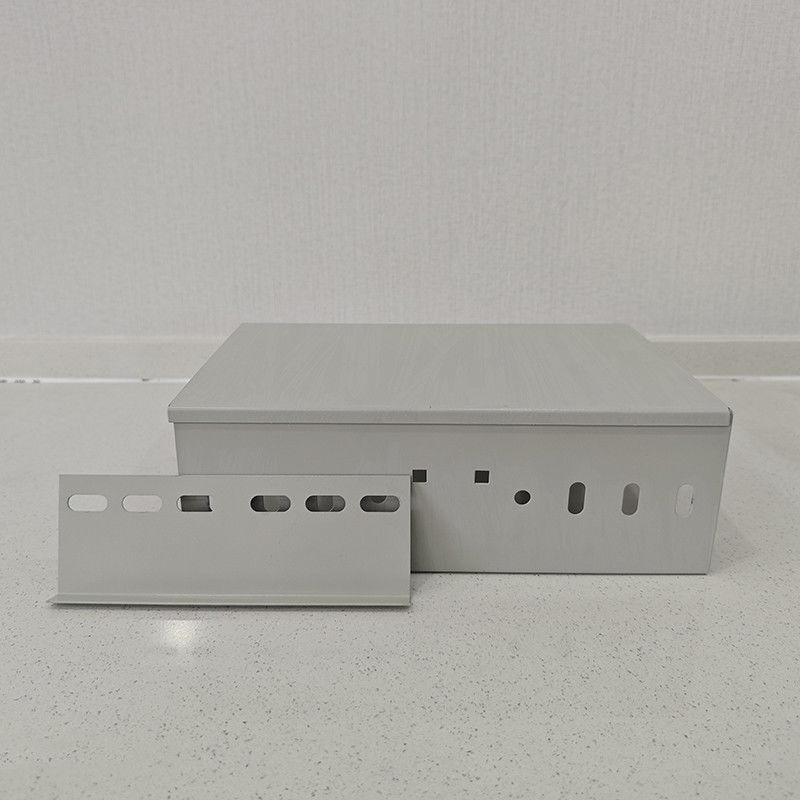 Bức tường / sàn gắn dây cáp galvanized Tray Kit cho hệ thống hỗ trợ cáp