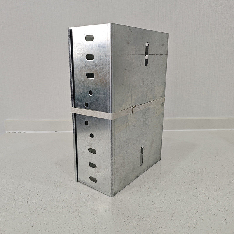 Bức tường / sàn gắn dây cáp galvanized Tray Kit cho hệ thống hỗ trợ cáp